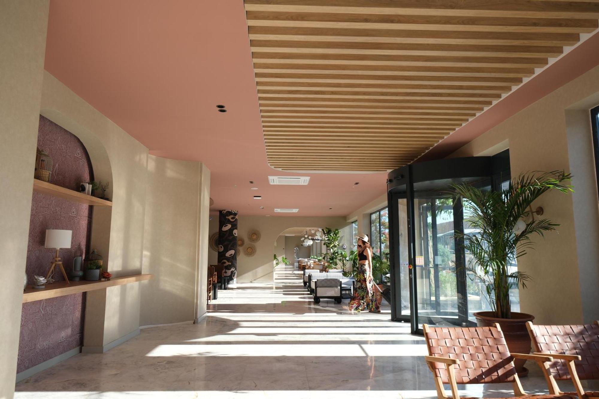 Lures Hotel Καλκάν Εξωτερικό φωτογραφία