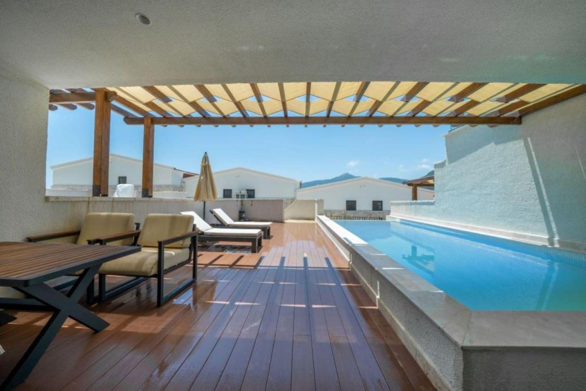 Lures Hotel Καλκάν Εξωτερικό φωτογραφία