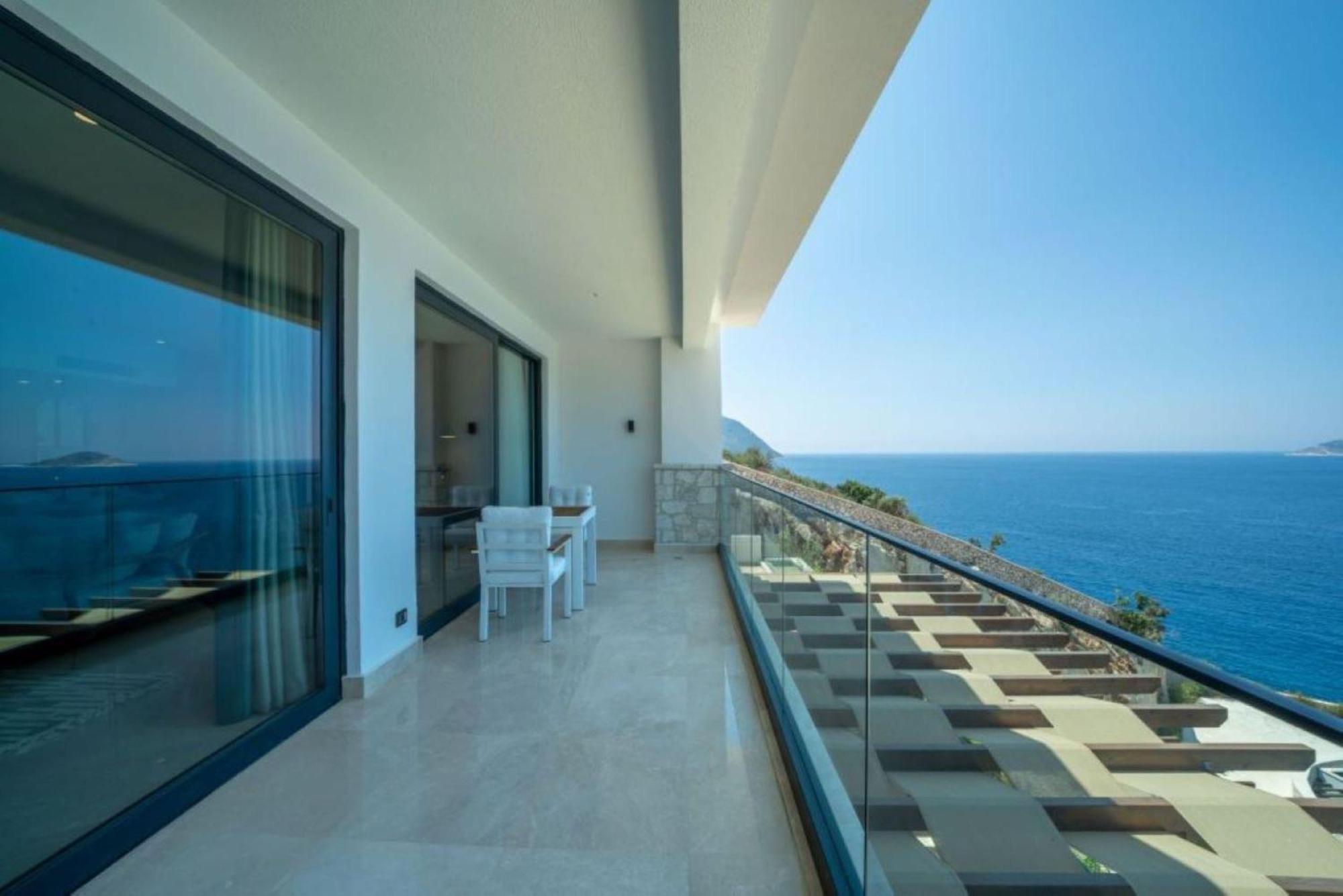 Lures Hotel Καλκάν Εξωτερικό φωτογραφία